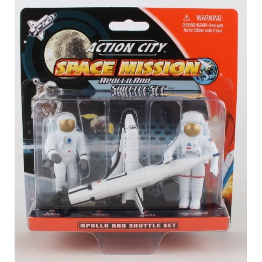 Space Shuttle & Astronaut Gift Pack